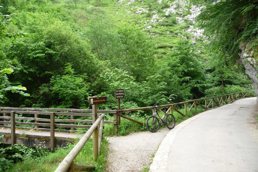 Hotel Rural El Fondon Soto De Agues Kültér fotó
