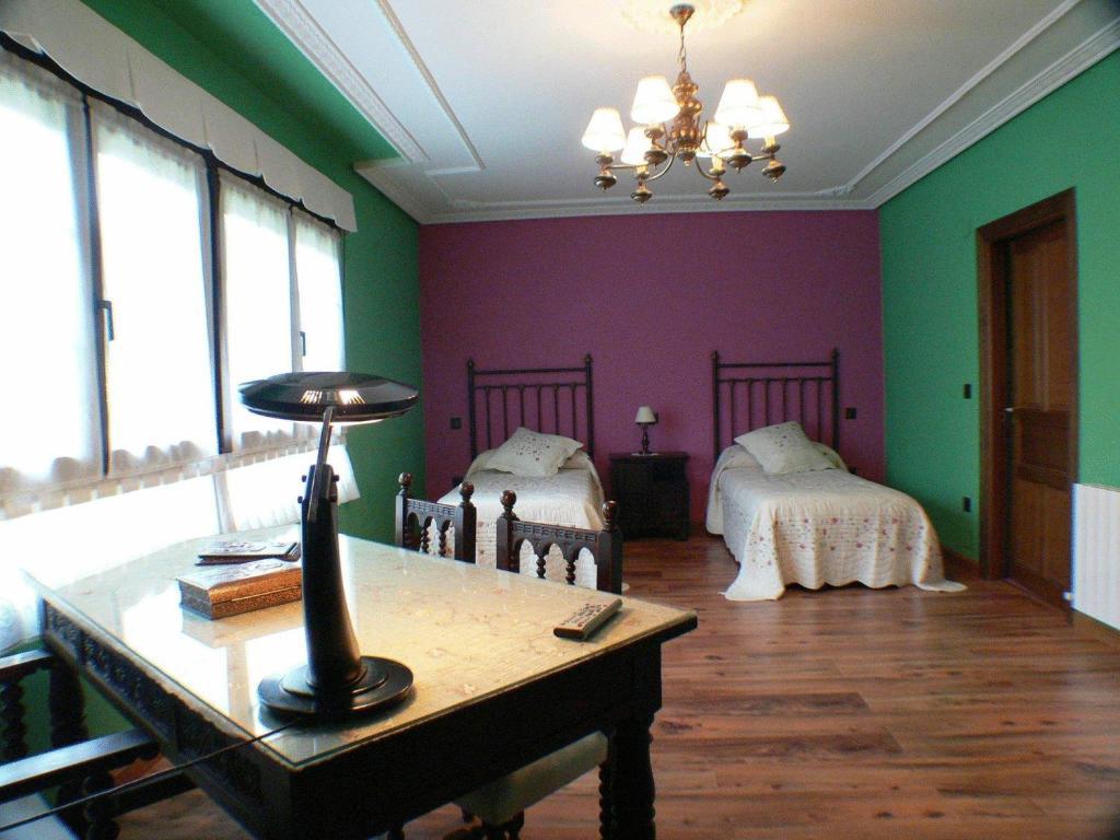 Hotel Rural El Fondon Soto De Agues Kültér fotó